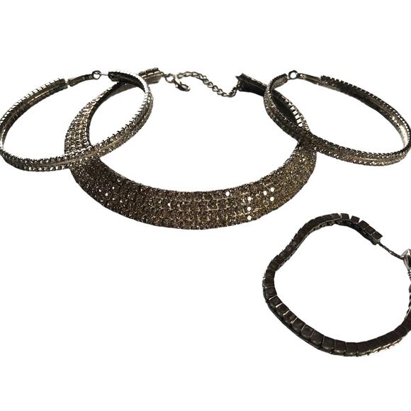 Vintage Rhinestone Crystal Silver Collar Bib Necklace, Hoop Earrings & bracelet - Picture 1 of 13